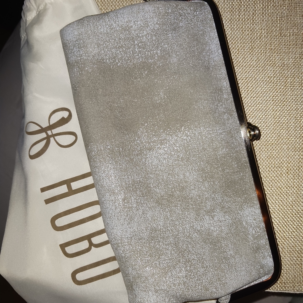 HOBO Lauren buffed hide leather wallet